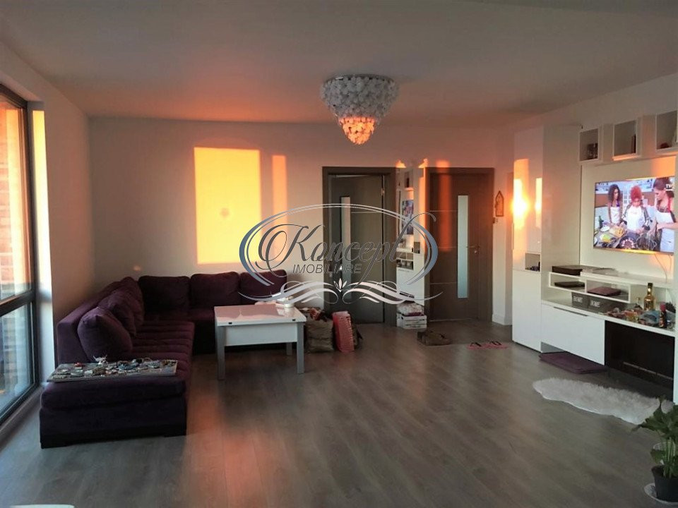 Apartament cu panorama, zona Auchan