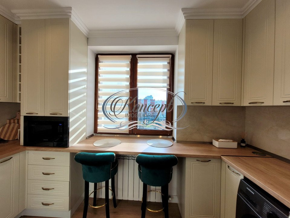 Apartament cu parcare in zona Farmec