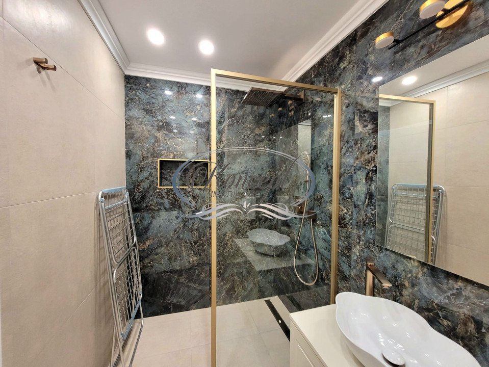Apartament cu parcare in zona Farmec
