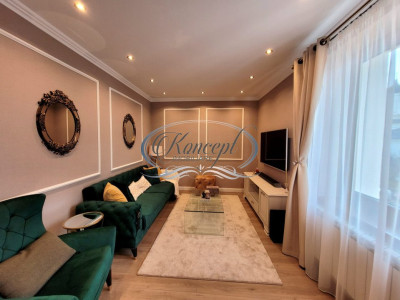 Apartament cu parcare in zona Farmec