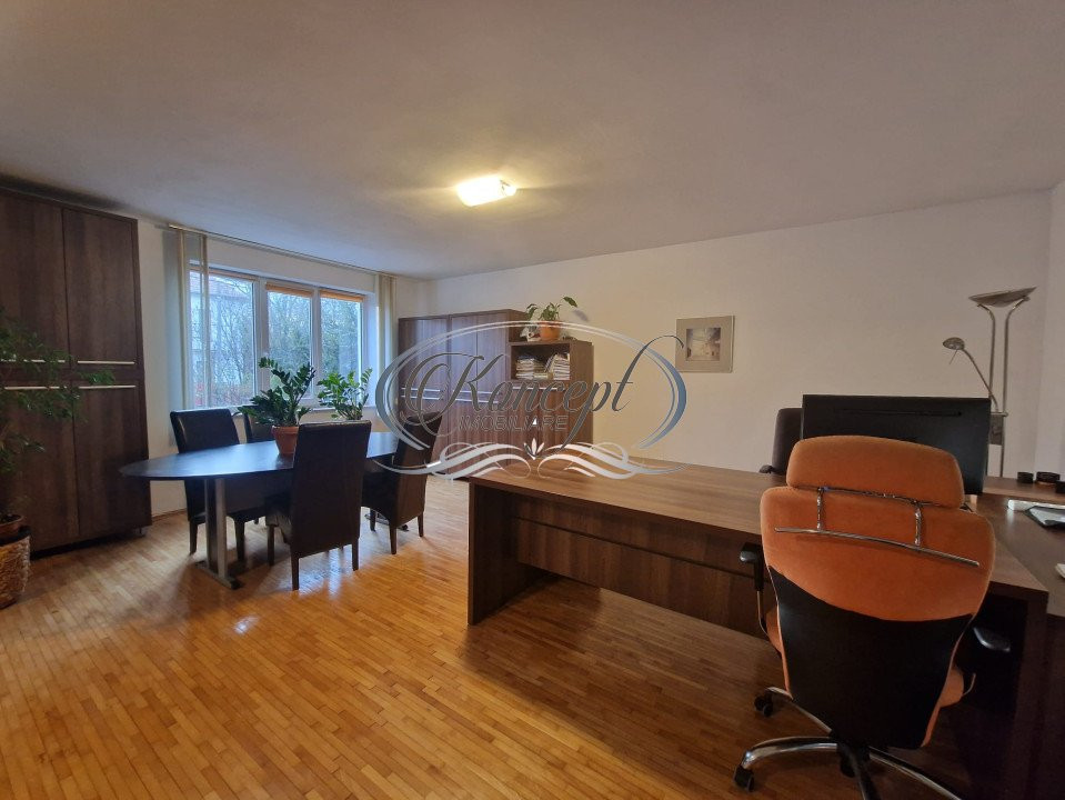 Apartament/spatiu de birouri in Piata Engels