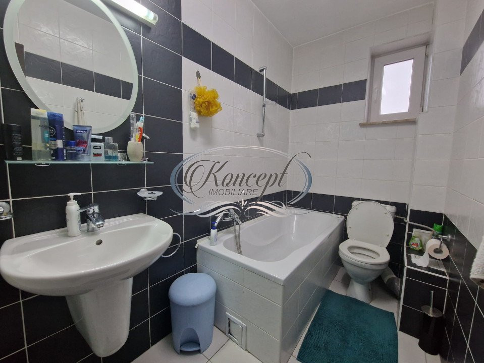 Apartament/spatiu de birouri in Piata Engels
