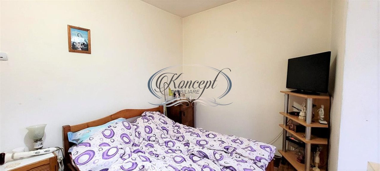 Apartament la etaj intermediar, strada Rasinari