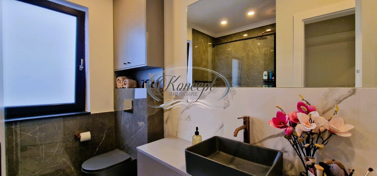 Duplex ultrafinisat la cheie