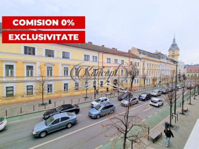 Apartament cu potential exceptional in Palatul Wesselényi Stefánie
