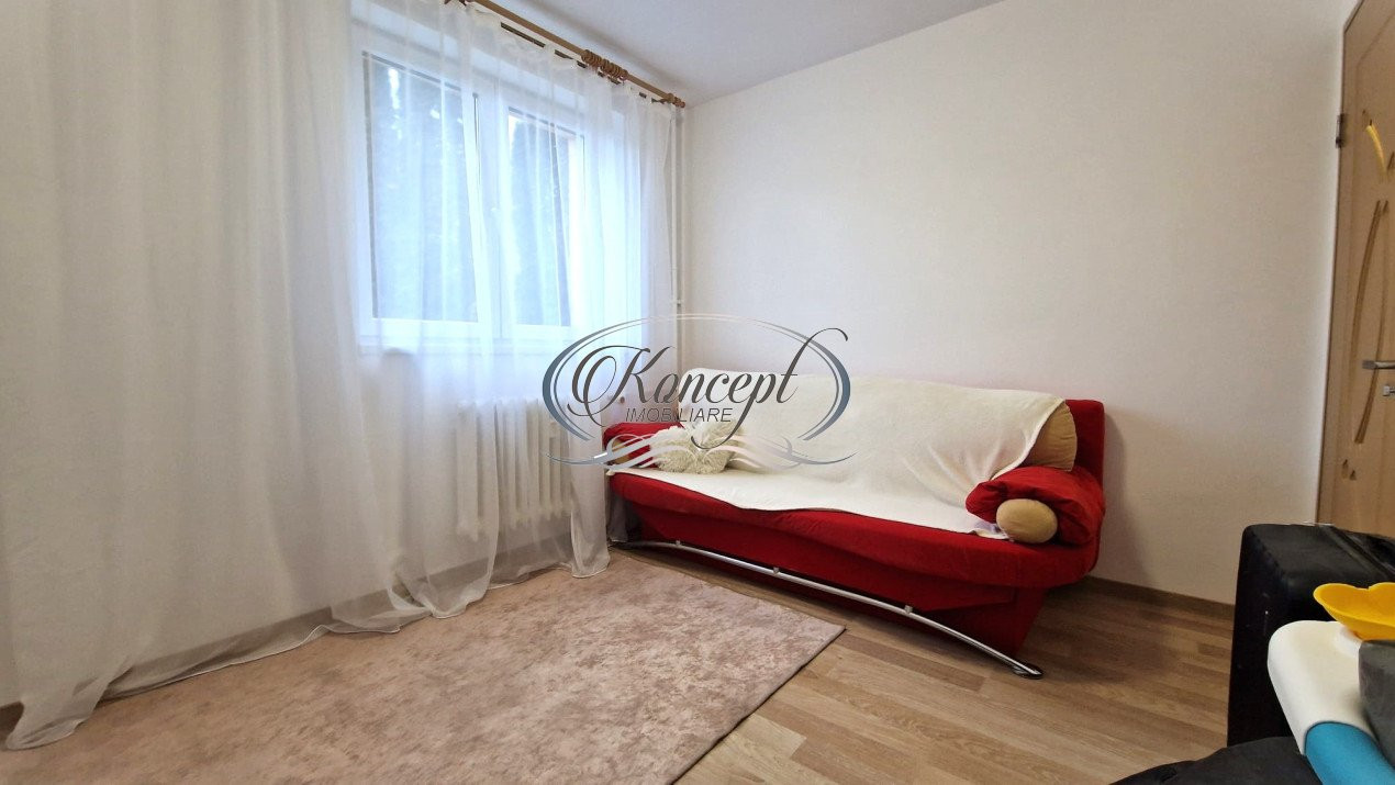 Apartament cu parcare pe strada Alverna