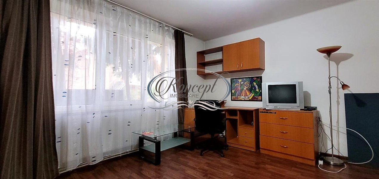 Apartament la 2 minute de parcul Central