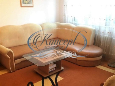 Apartament la etaj intermediar zona Iulius Mall