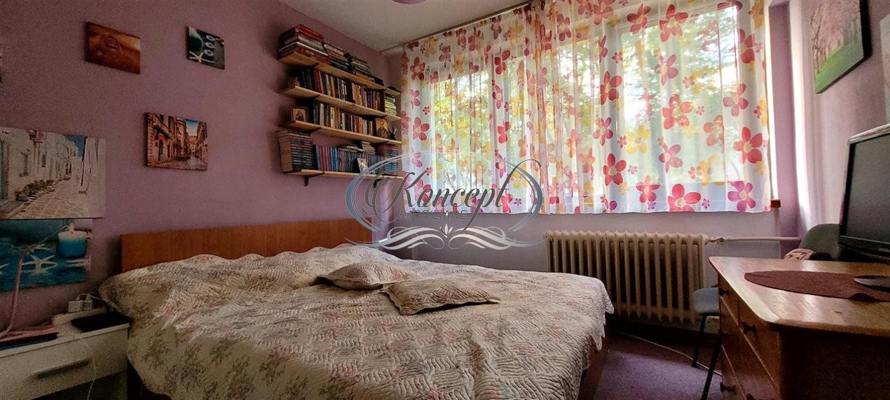 Apartament cu 3 camere, zona Parcul Rozelor