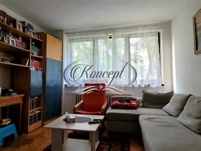 Apartament cu 3 camere, zona Parcul Rozelor