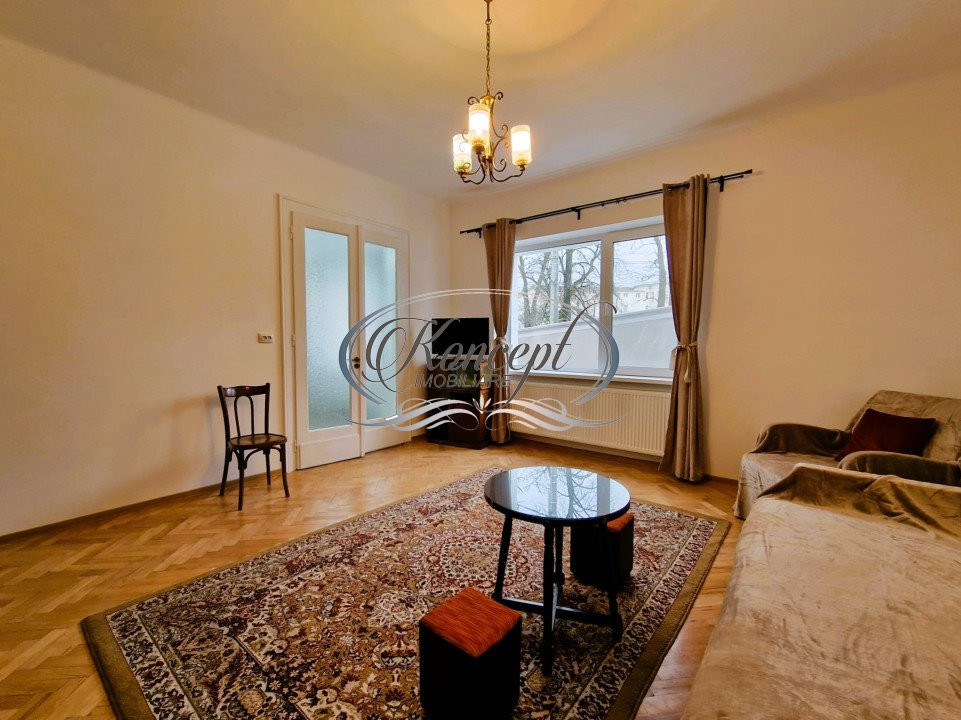 Apartament cu gradina in Piata 1 Mai