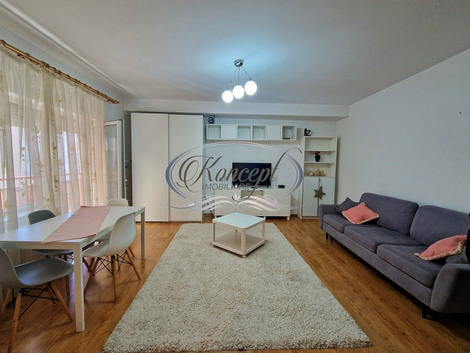 Apartament la cheie cu gradina pe strada Razoare