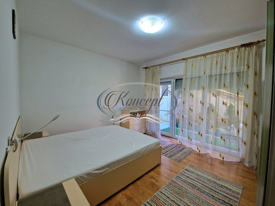 Apartament la cheie cu gradina pe strada Razoare