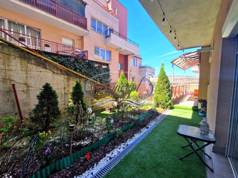 Apartament la cheie cu gradina pe strada Razoare