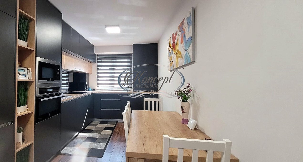 Apartament spatios pe strada Tasnad