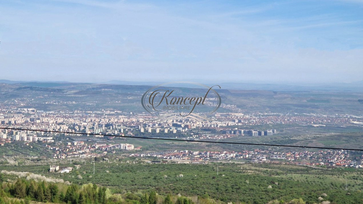 Casa cu panorama in Feleacu