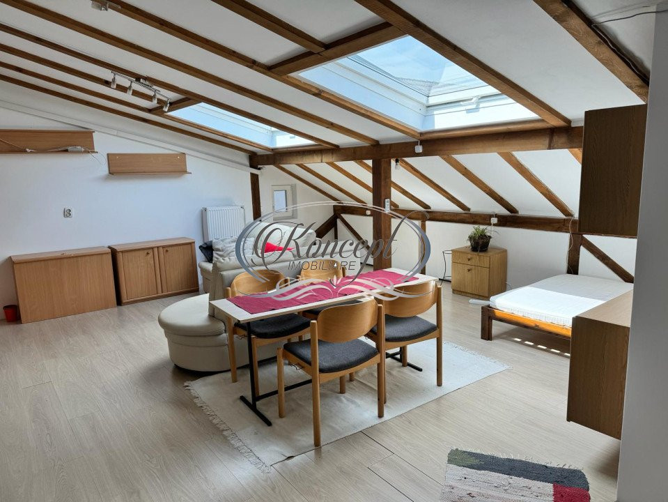 Apartament luminos, proaspat renovat la vila in cartierul Gheorgheni