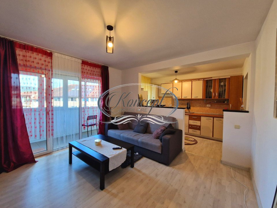 Apartament cu parcare, pe strada Florilor