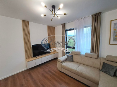 Apartament cu terasa si parcare, la prima inchiriere