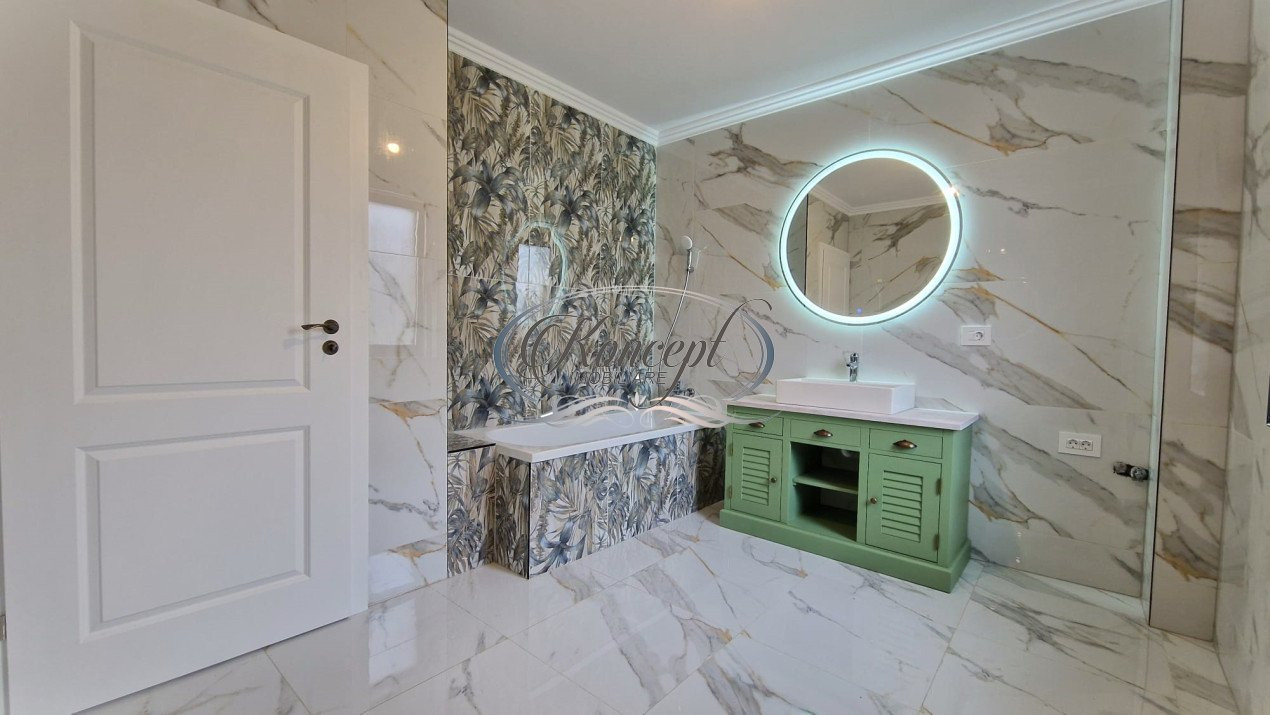 Duplex la cheie, cu CF in Voronet