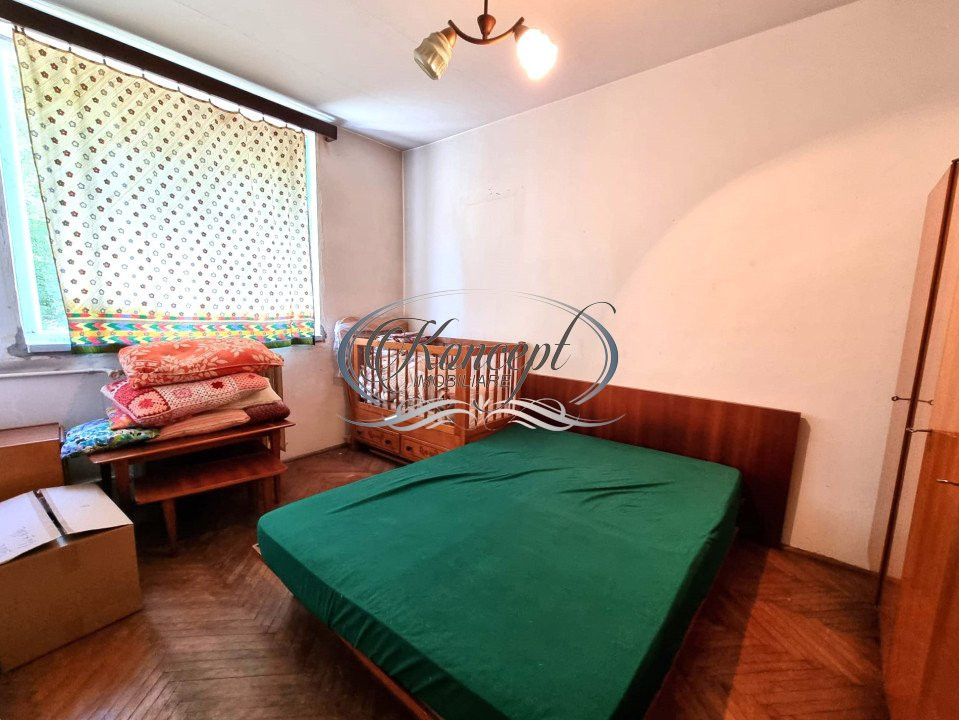 Apartament pe strada Plopilor