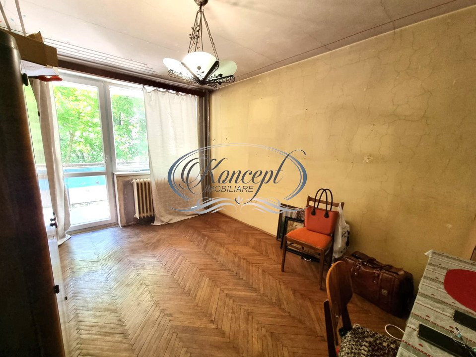 Apartament pe strada Plopilor