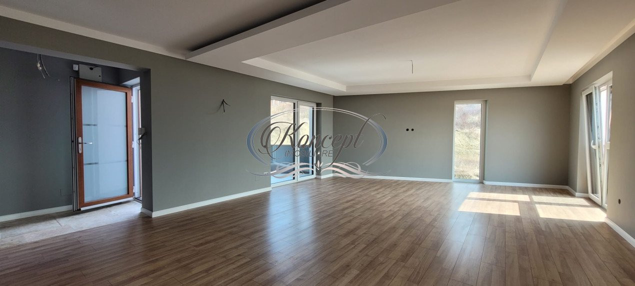 Apartament in Duplex, zona Voronet