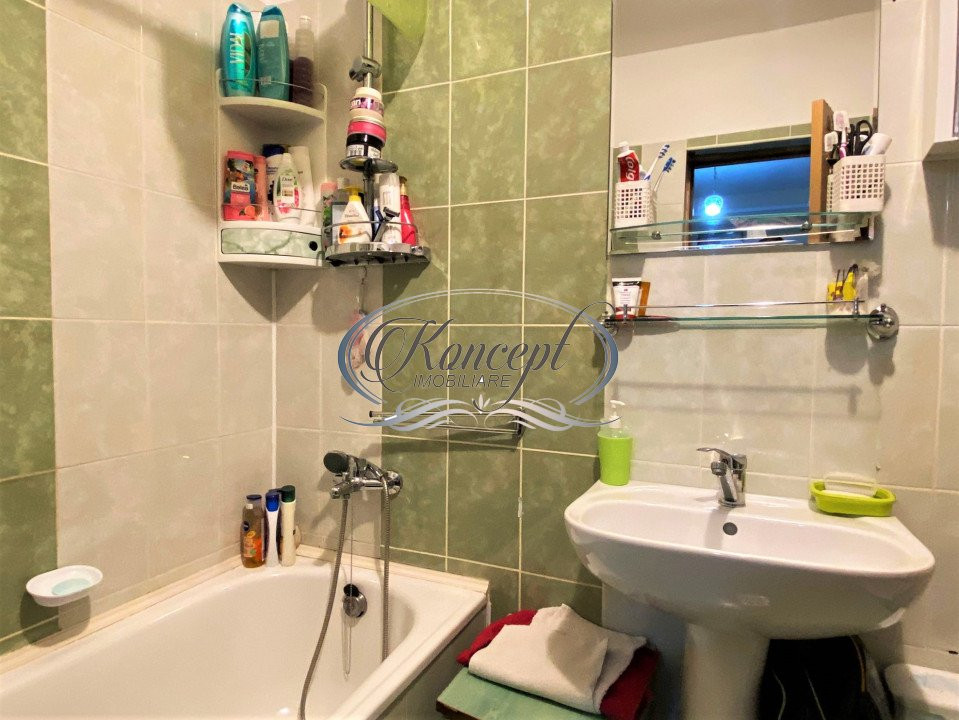 Apartament in zona strazii Stejarului