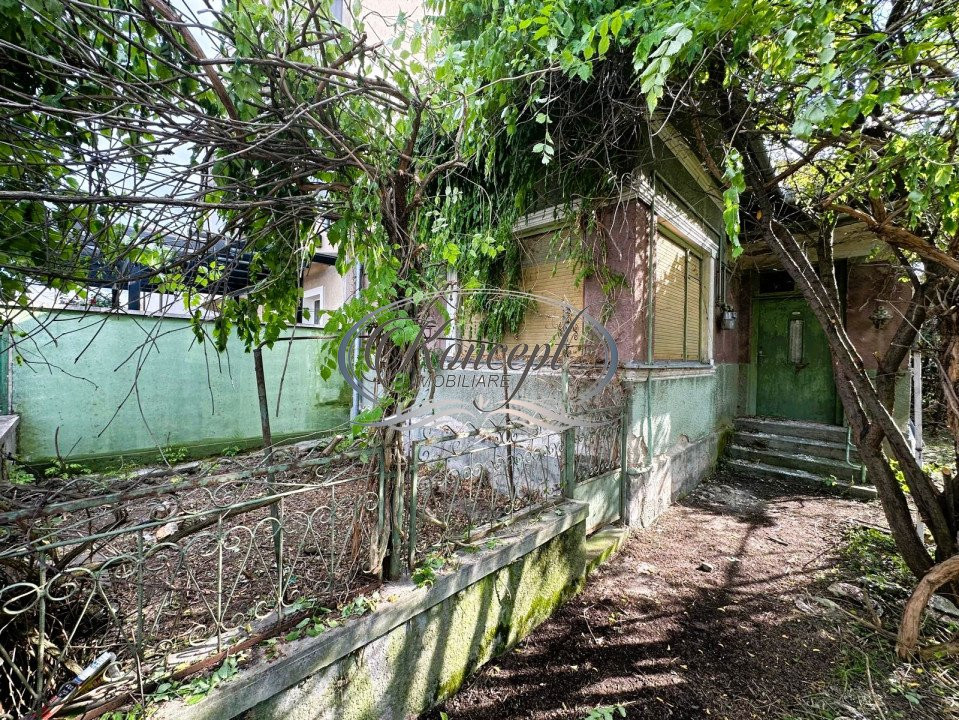 Casa cu teren in Iris