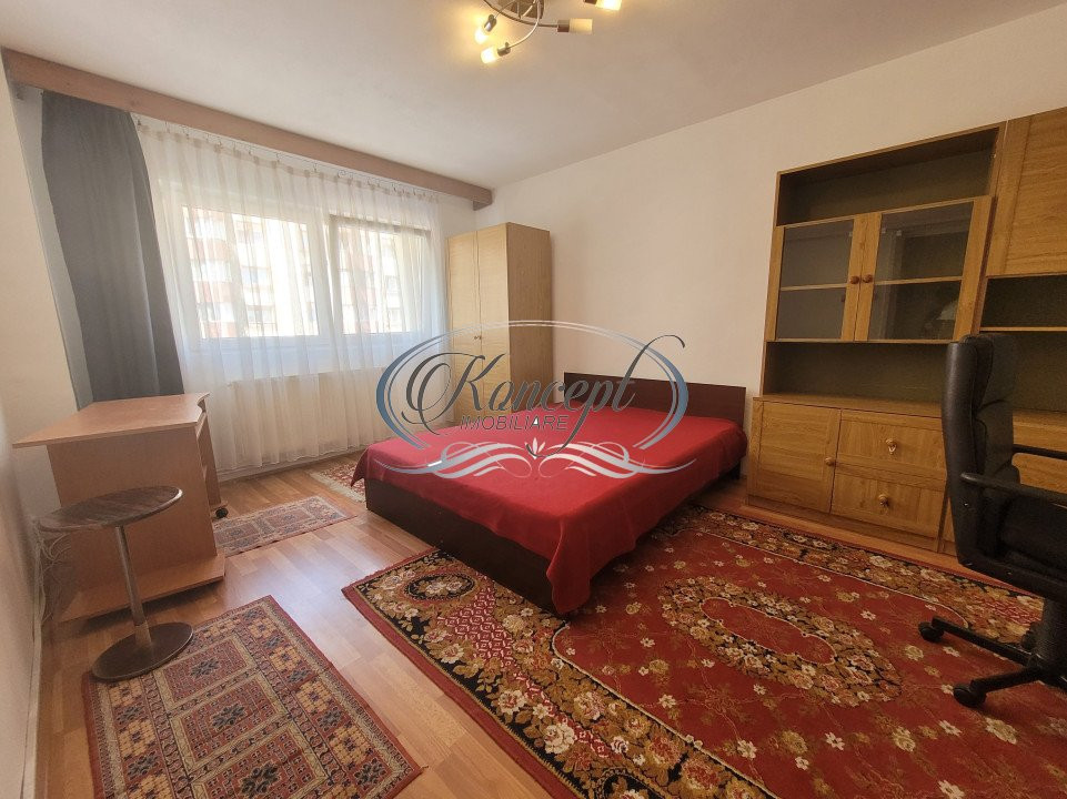 Apartament spatios in zona Pietei Marasti 