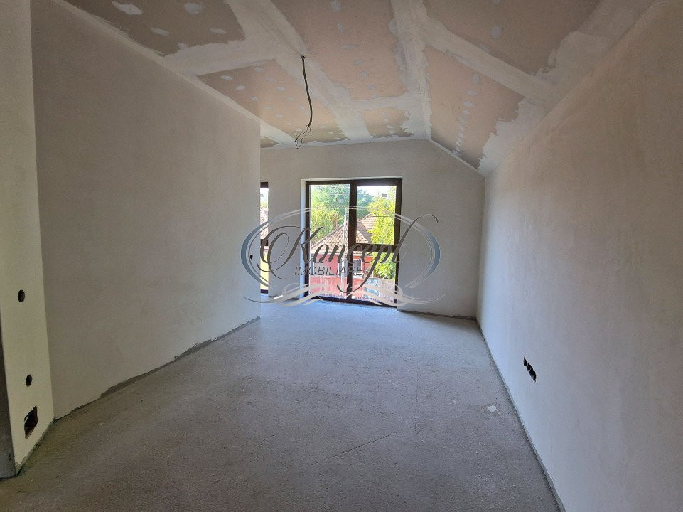 Casa cu garaj in zona Motel Gilau