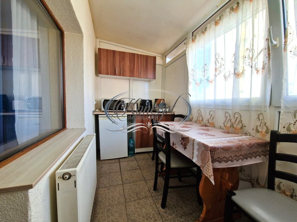 Apartament la casa, zona UMF