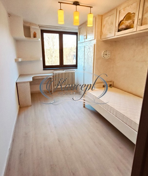 Apartament pe strada Plopilor