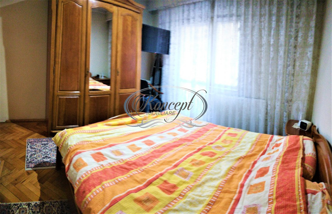 Apartament la etajul 1, zona MOL Marasti