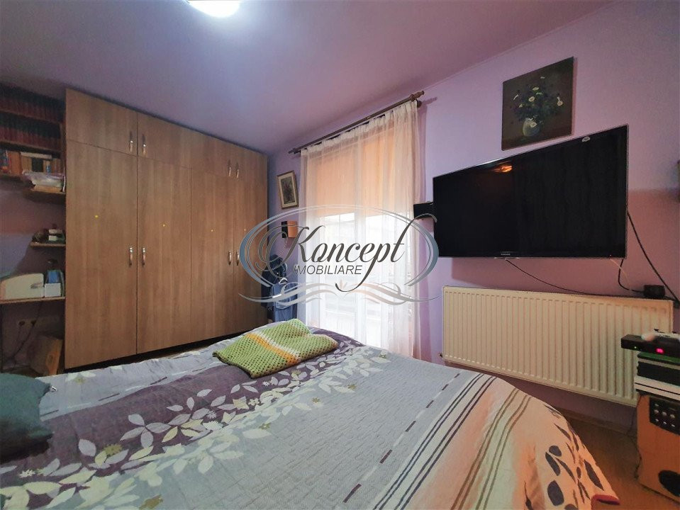 Apartament spatios, cu doua parcari