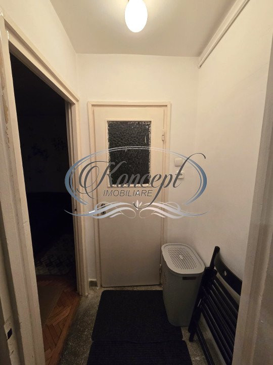 Apartament cu potential investitional in Plopilor 