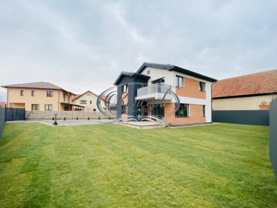 Casa individuala in Gilau
