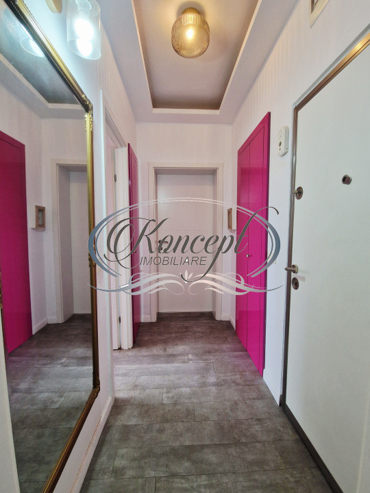 3 camere cu balcon, Mamaia