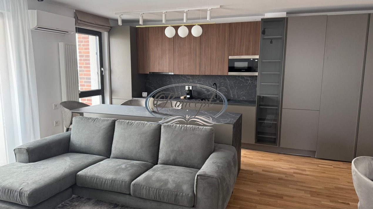 Apartament ultrafinisat, cu parcare, in Park Lake