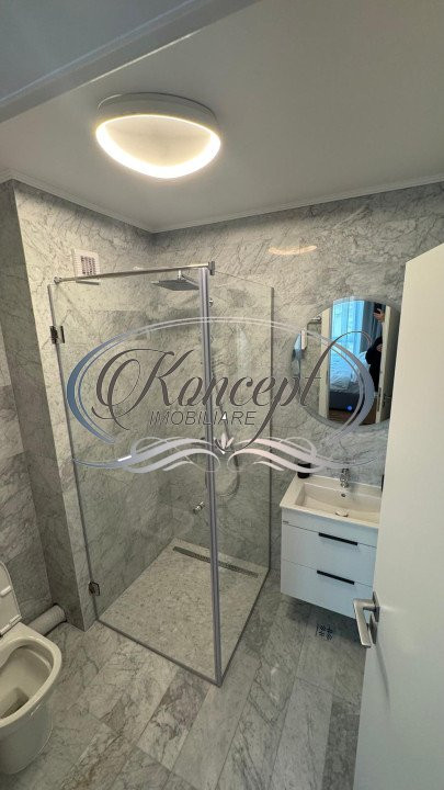 Apartament ultrafinisat, cu parcare, in Park Lake