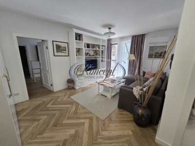 Apartament cu terasa si parcare