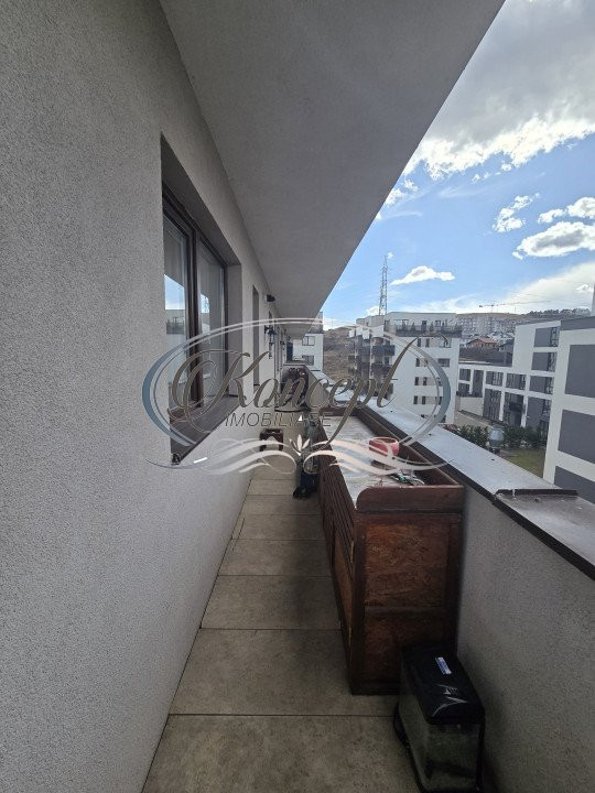 Apartament cu terasa, zona Vivo