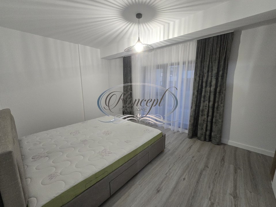Apartament la prima inchiriere, cu terasa, zona Vivo