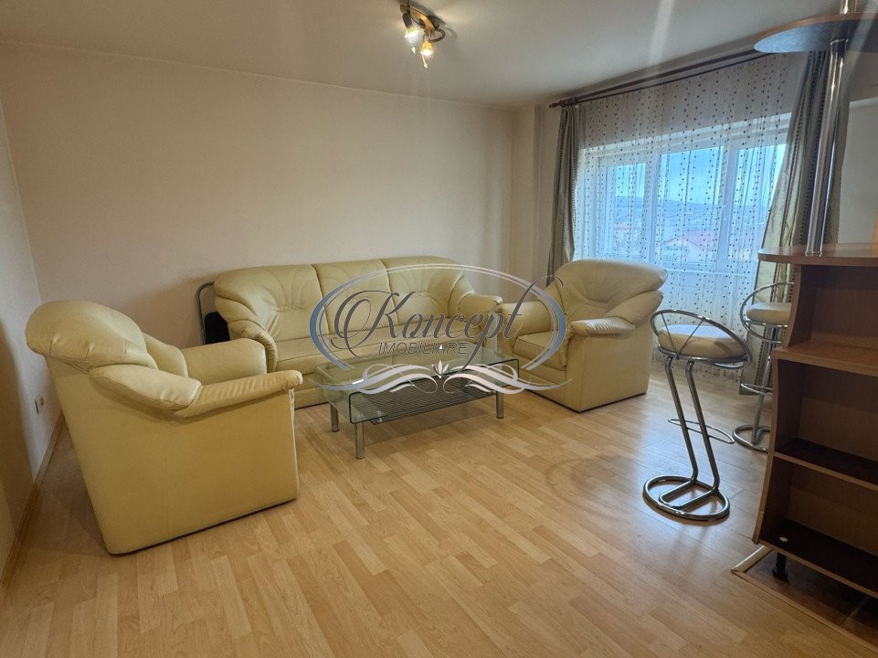 Apartament spatios pe strada Dambovitei