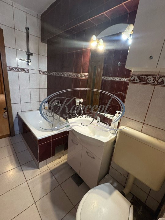 Apartament spatios pe strada Dambovitei