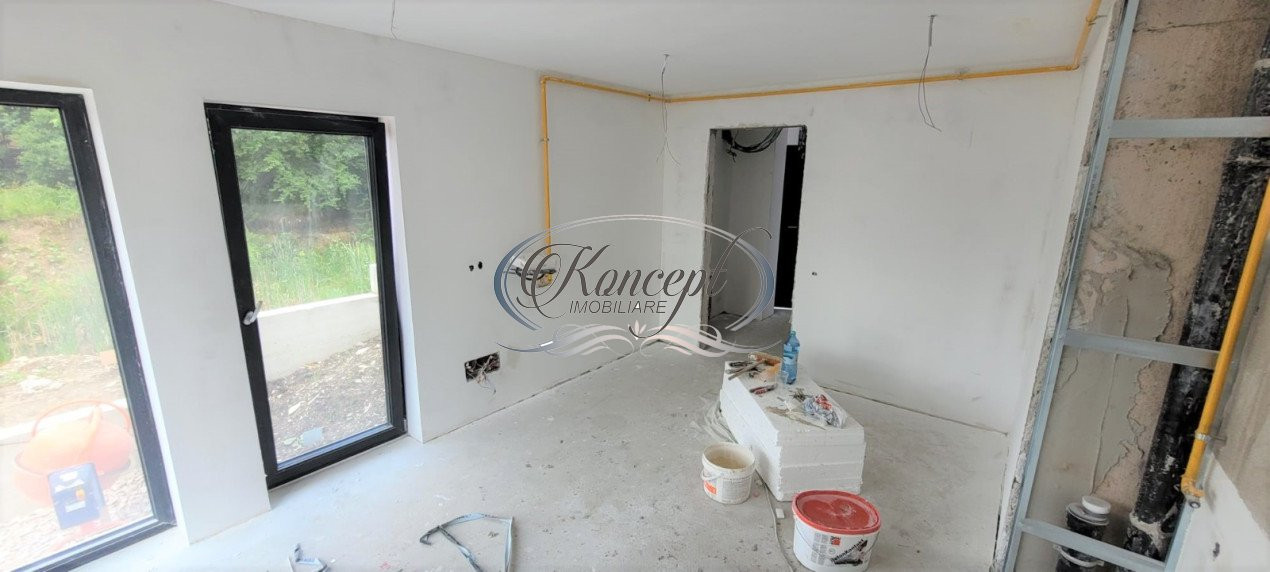 Duplex exclusivist in Andrei Muresanu