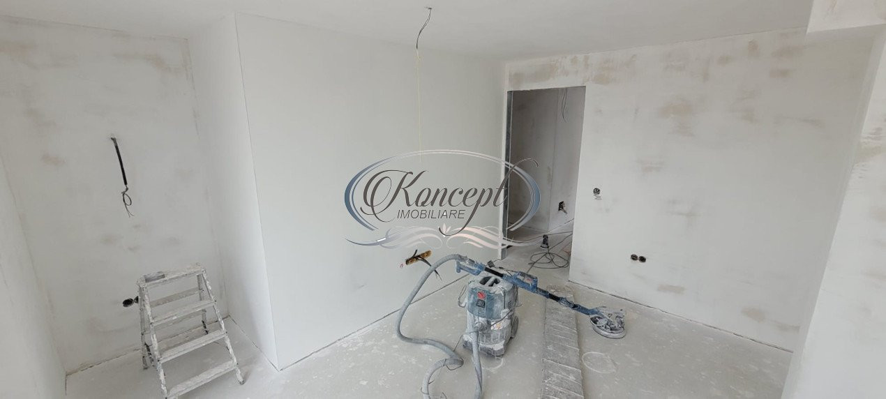 Duplex exclusivist in Andrei Muresanu