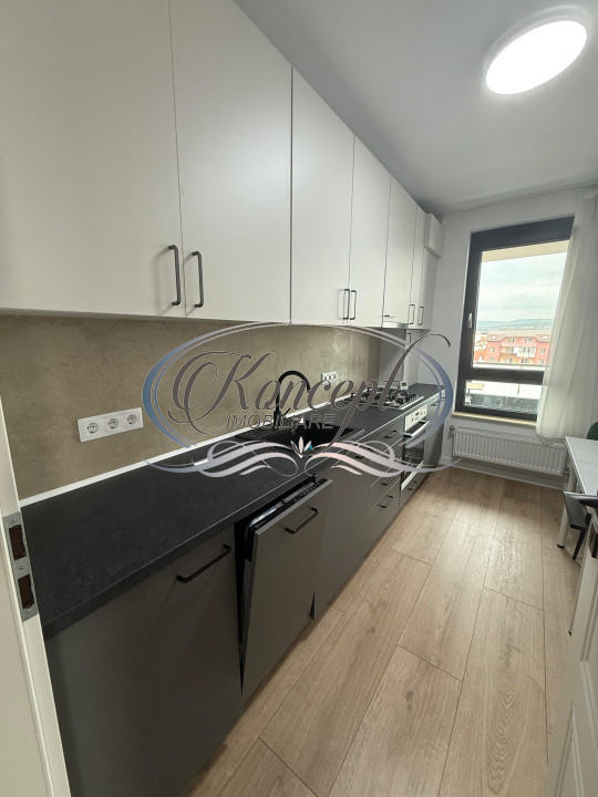 Apartament cu terasa, parcare si vedere catre lac, in Park Lake 
