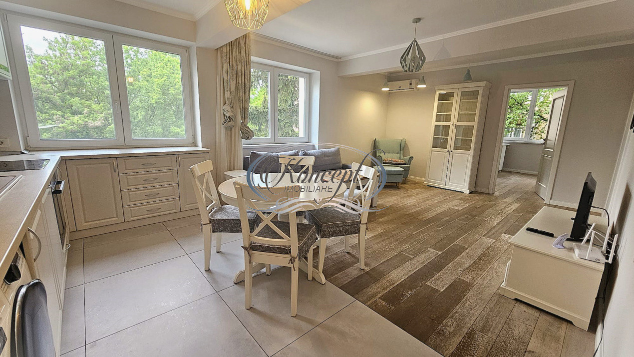 Apartament la cheie, cu parcare, pe strada Hasdeu