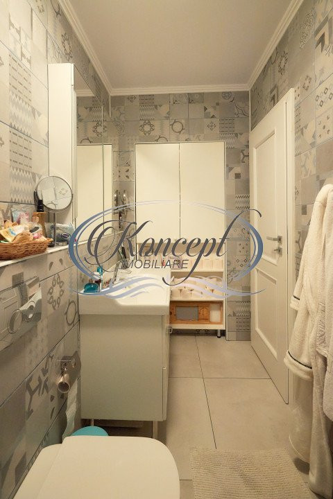 Apartament la cheie, cu parcare, pe strada Hasdeu